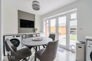 Dining Space- click for photo gallery